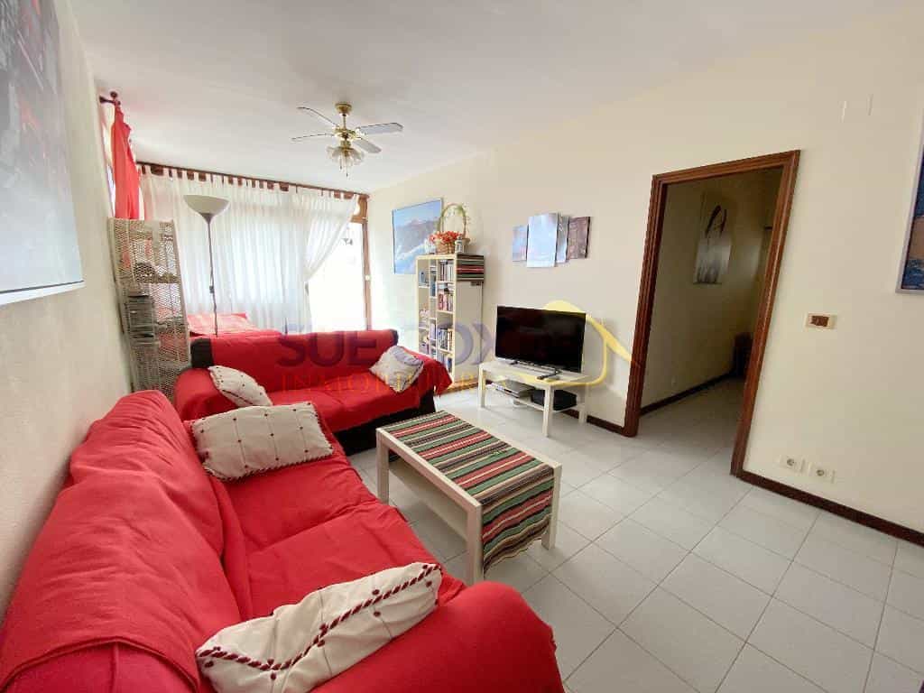 公寓 在 阿雷西费, 加那利群岛 10730135