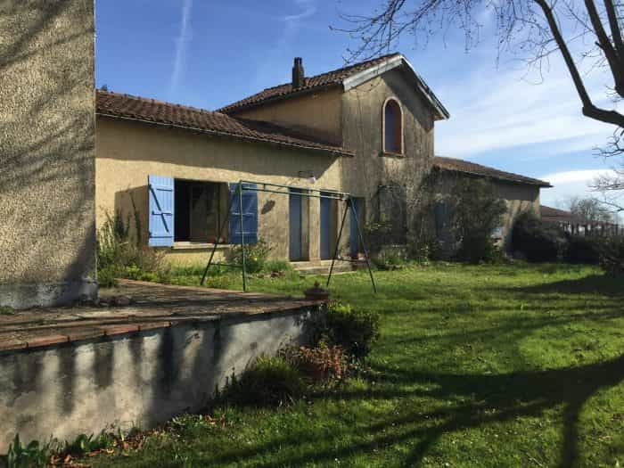 House in Mongausy, Occitanie 10730229
