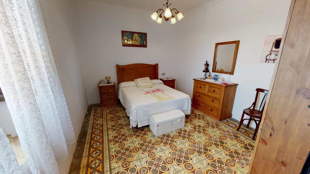 房子 在 Guadix, Andalucía 10730332