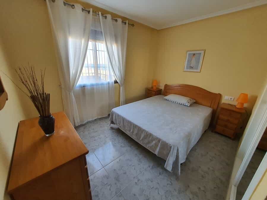 Квартира в Торрев'єха, Валенсія 10730374