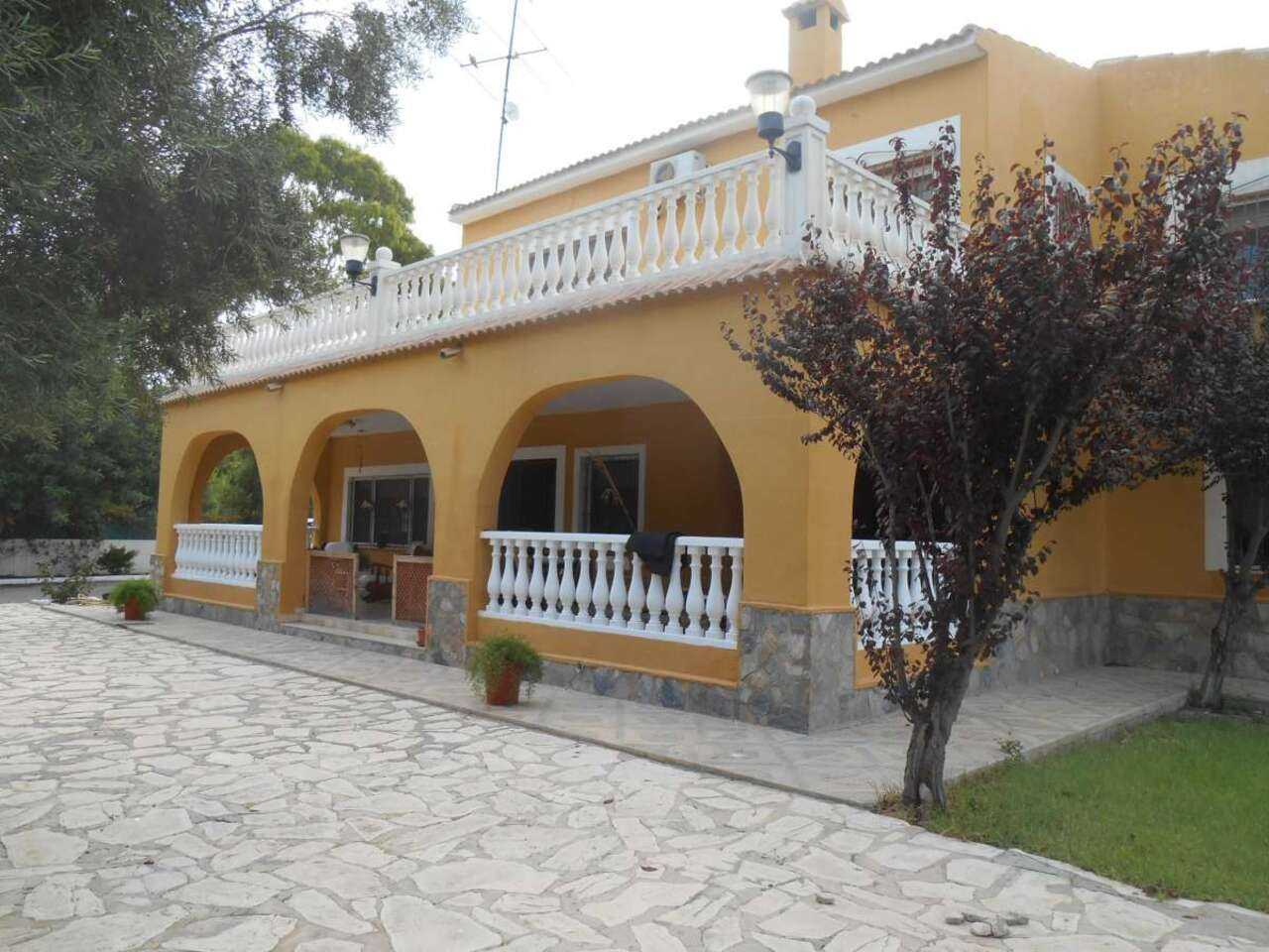 Hus i Bacarot, Valencia 10730949