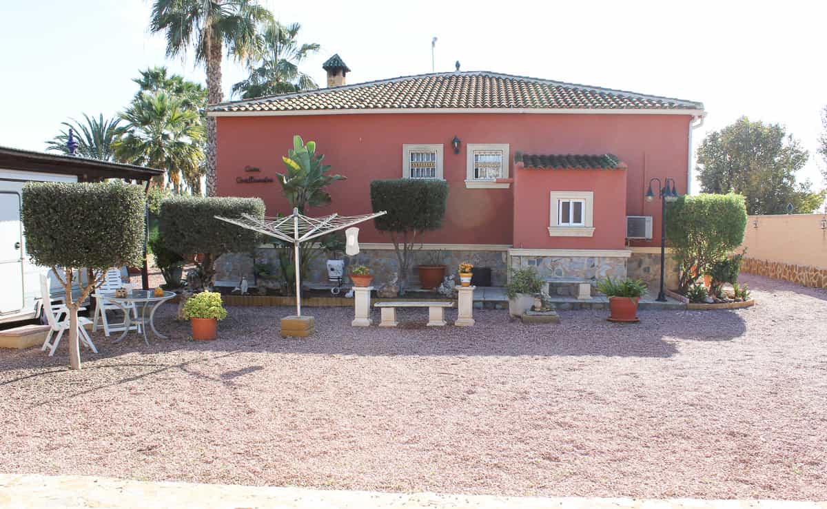 жилой дом в , Comunidad Valenciana 10731189