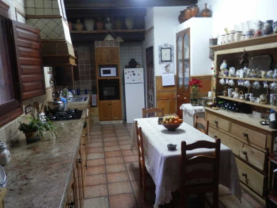 rumah dalam L'Alqueria de la Comtessa, Valencian Community 10731352