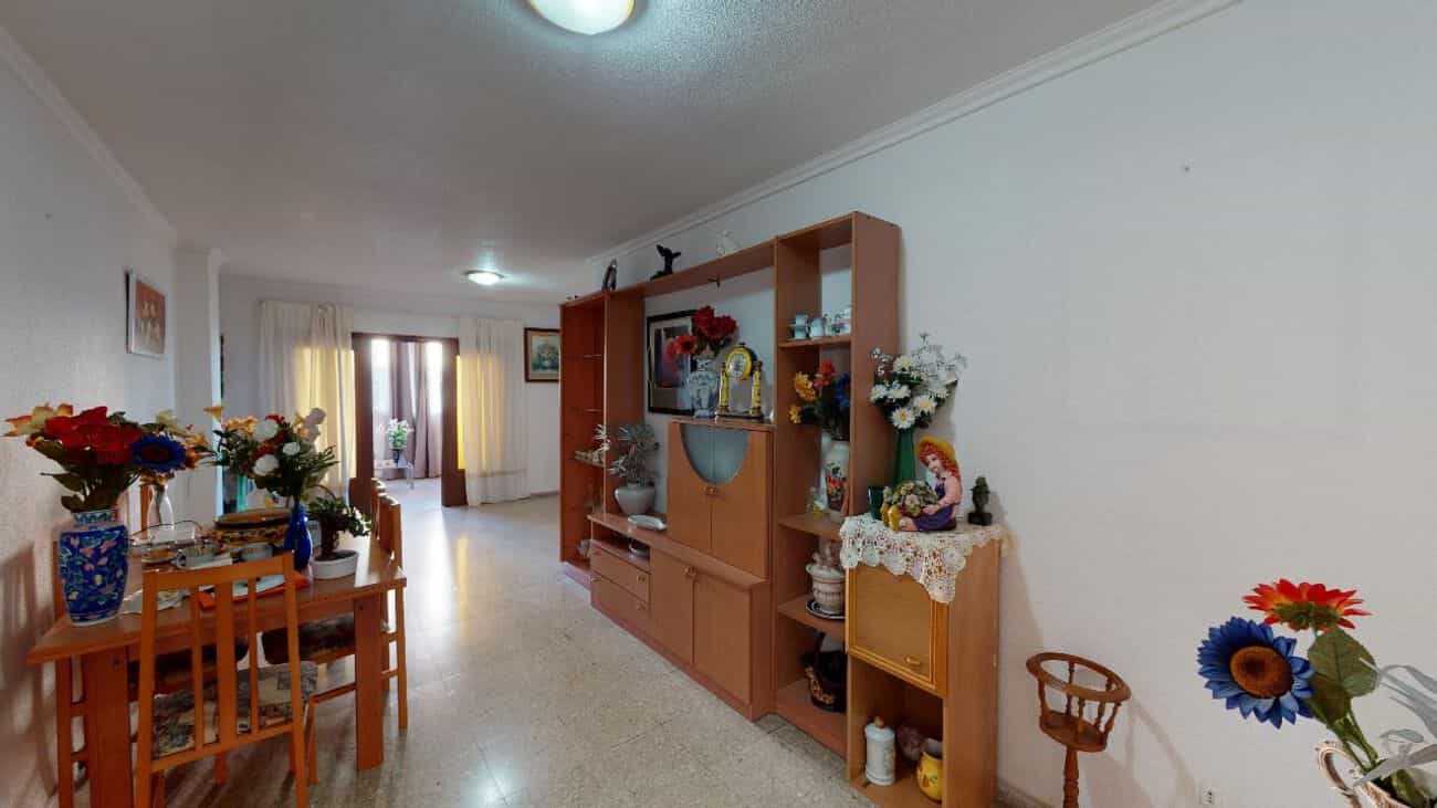 Квартира в Crevillent, Valencian Community 10732013