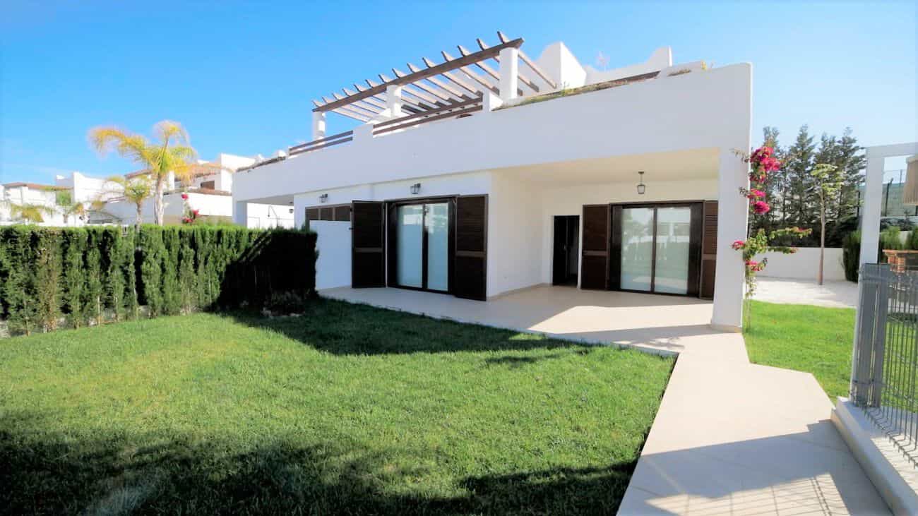 σπίτι σε Pulpí, Andalucía 10735285