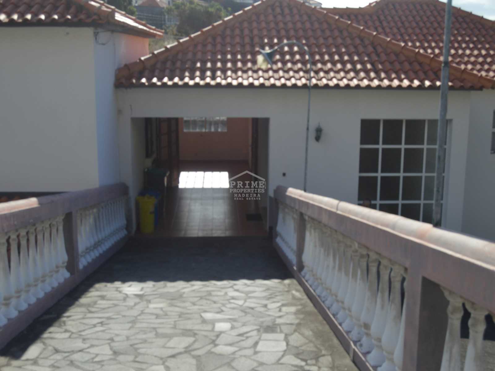 Talo sisään Sao Joao de Latrao, Madeira 10735439