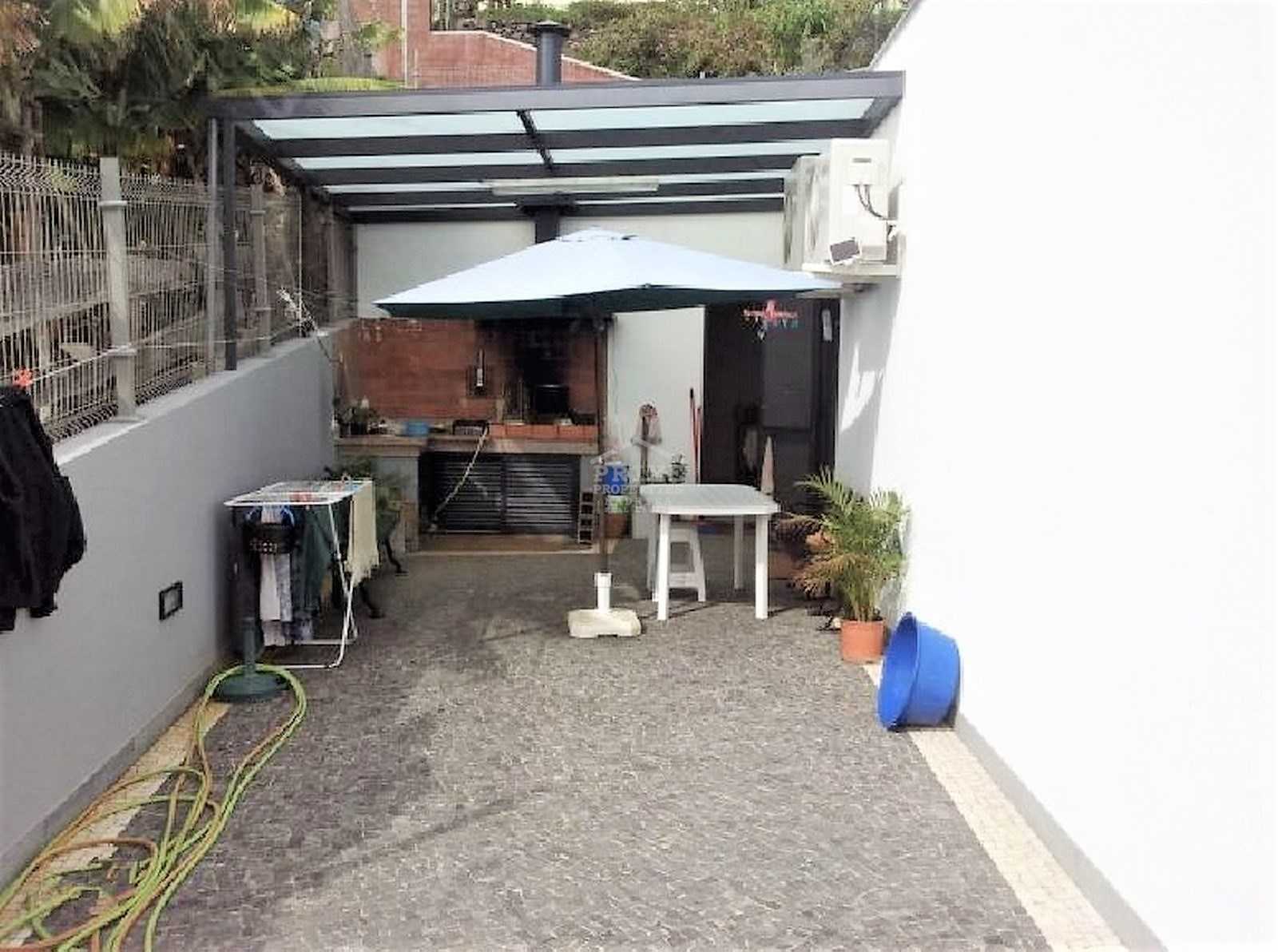 بيت في Estreito da Calheta, Madeira 10735441