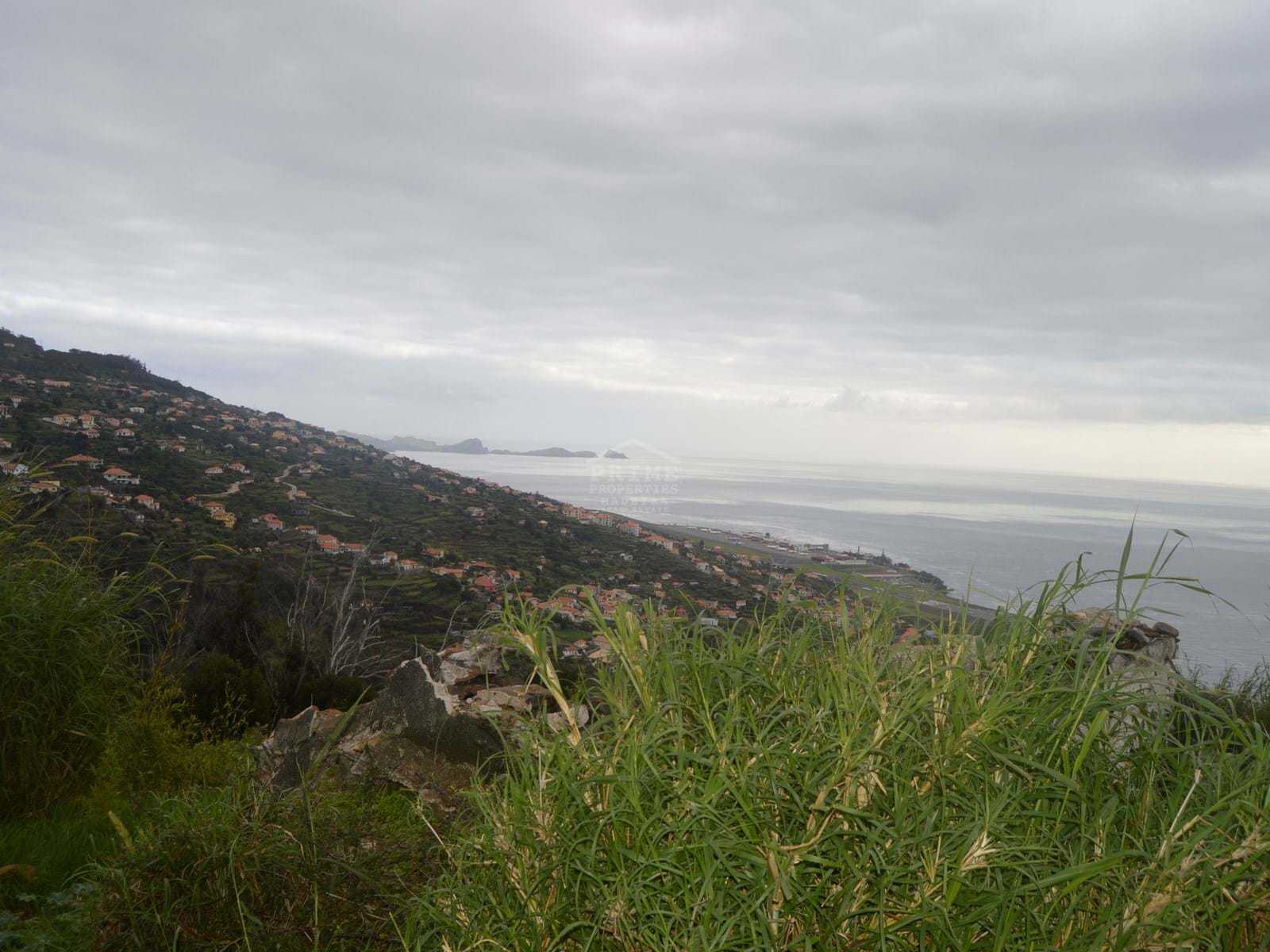 Tanah di Santa Cruz, Madeira 10735459