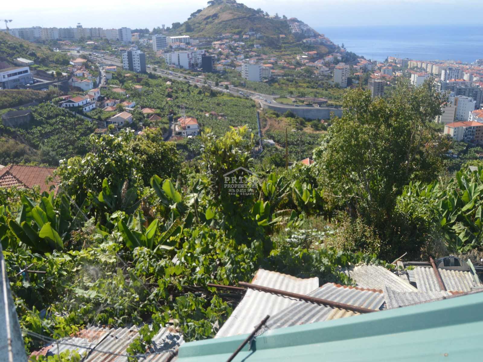 Land in Santo Antonio, Madeira 10735466