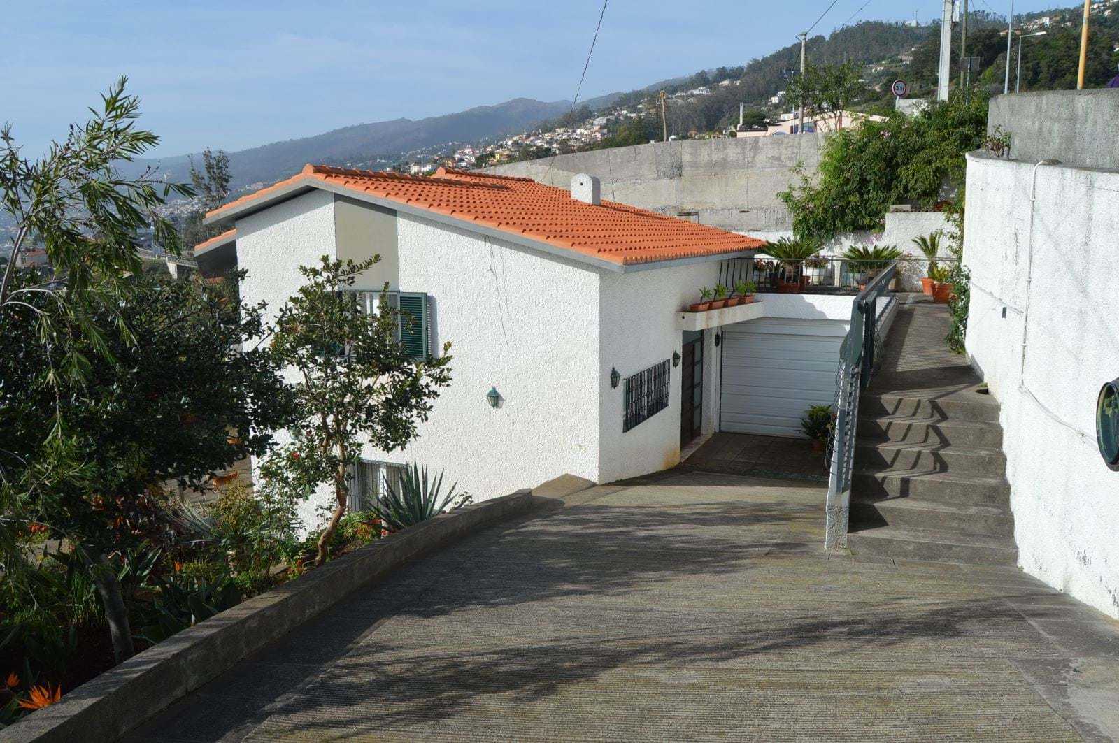 Будинок в Funchal, Madeira 10735475