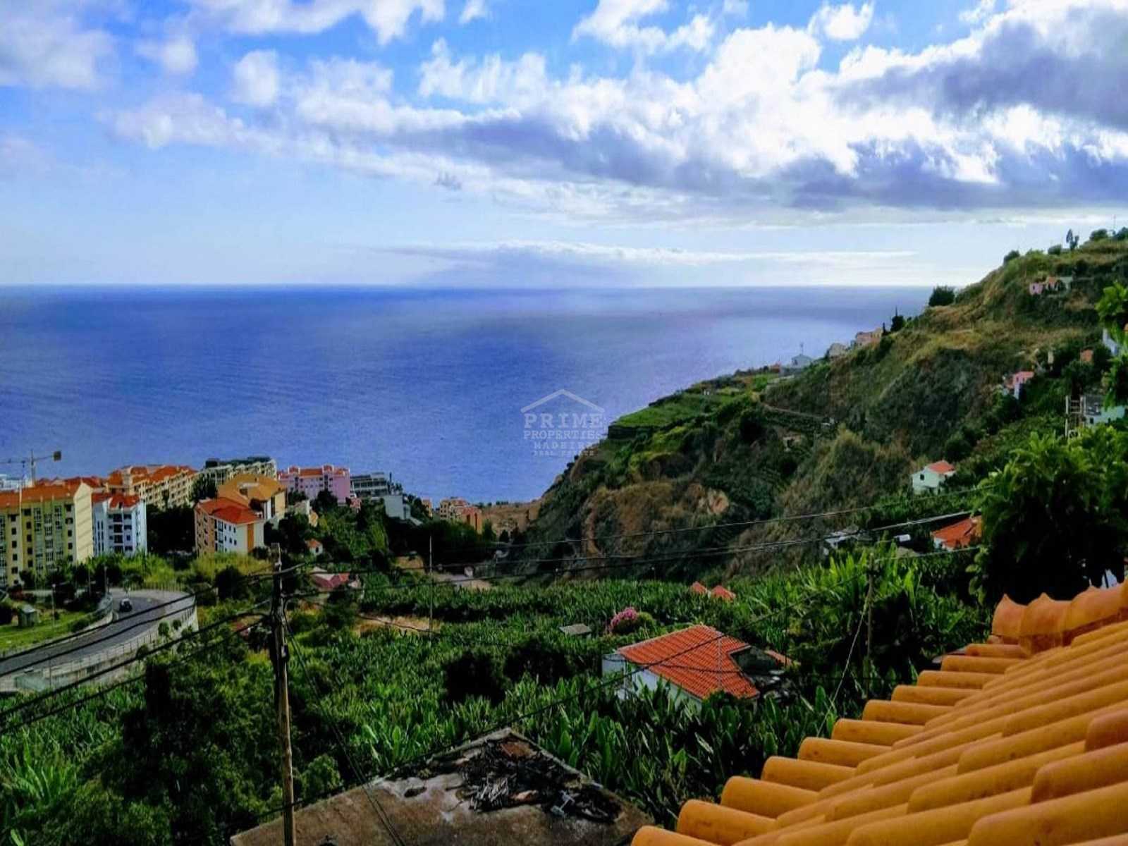 Perindustrian dalam Funchal, Madeira 10735526