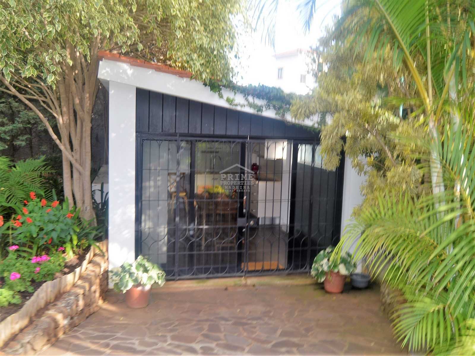 Будинок в Caniço, Madeira 10735529