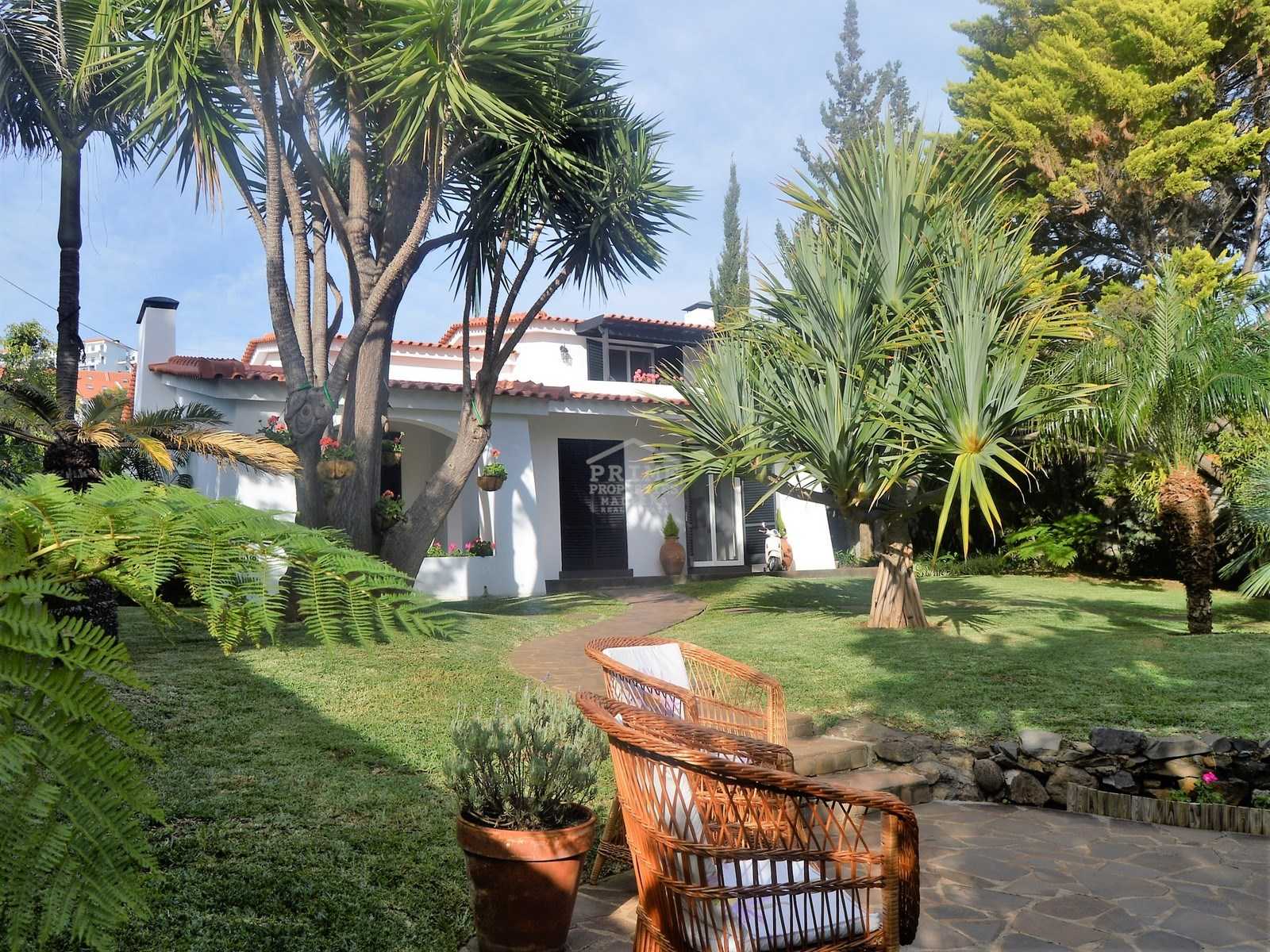 Rumah di Nogueira, Madeira 10735529