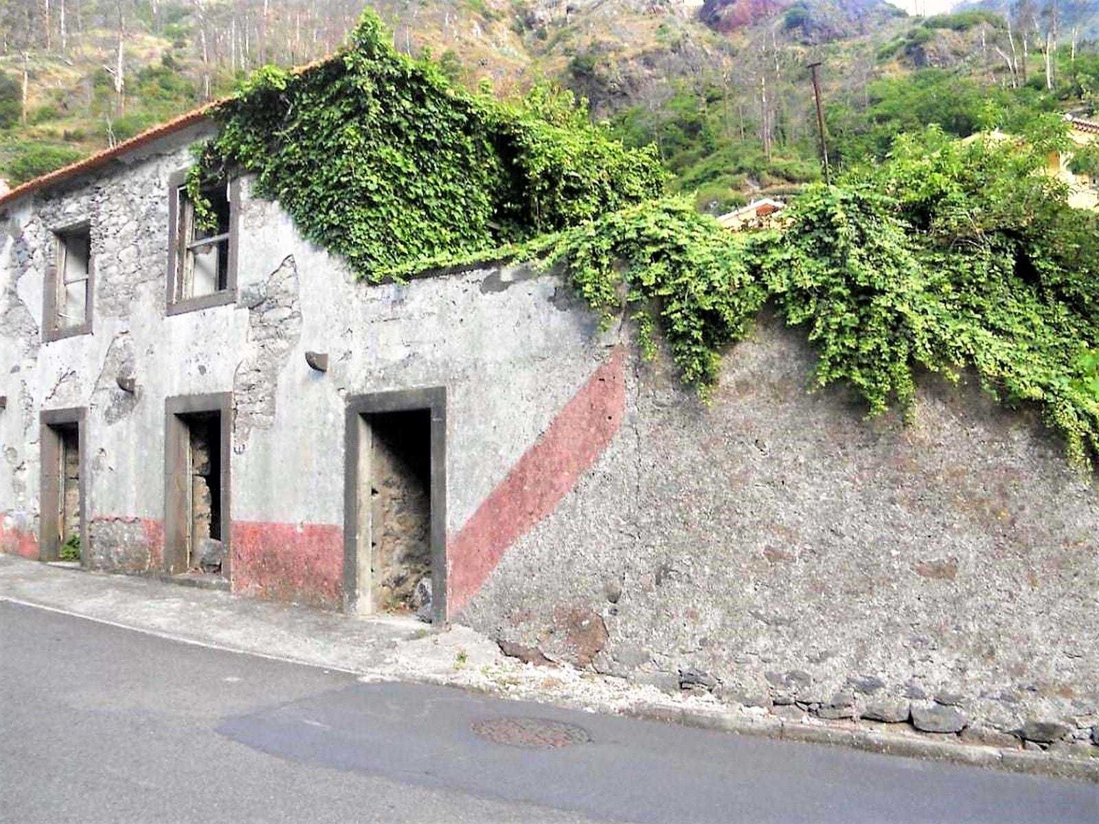 Hus i Senhora do Rosario, Madeira 10735530