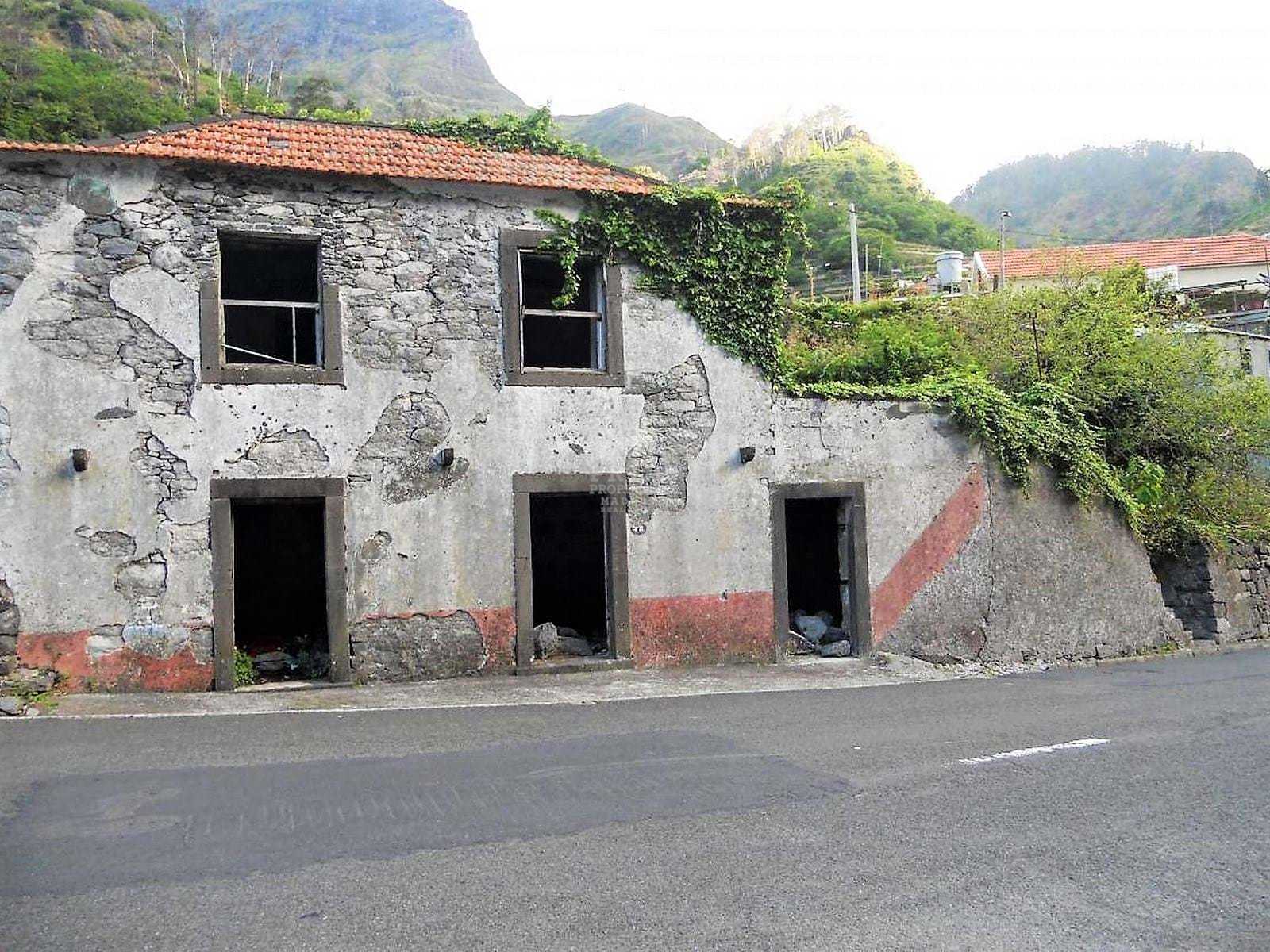 Hus i Senhora do Rosario, Madeira 10735530