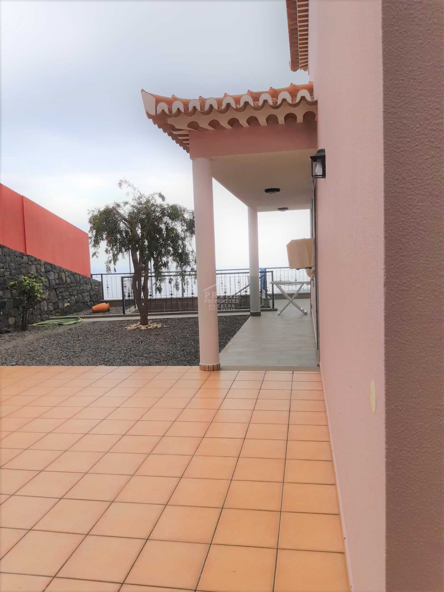 House in Funchal, Madeira 10735533