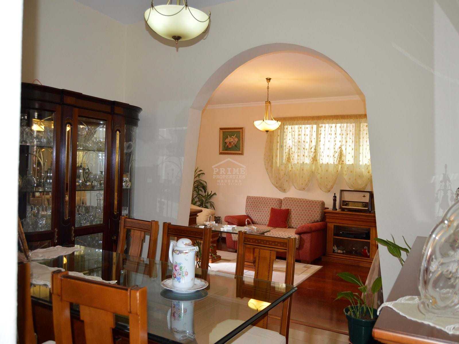 House in Funchal, Madeira 10735550