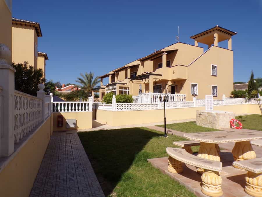 Haus im Orihuela, Comunidad Valenciana 10735574