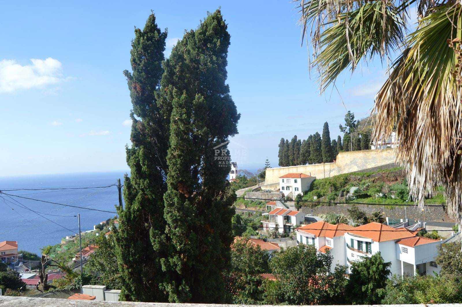 Будинок в Funchal, Madeira 10735627