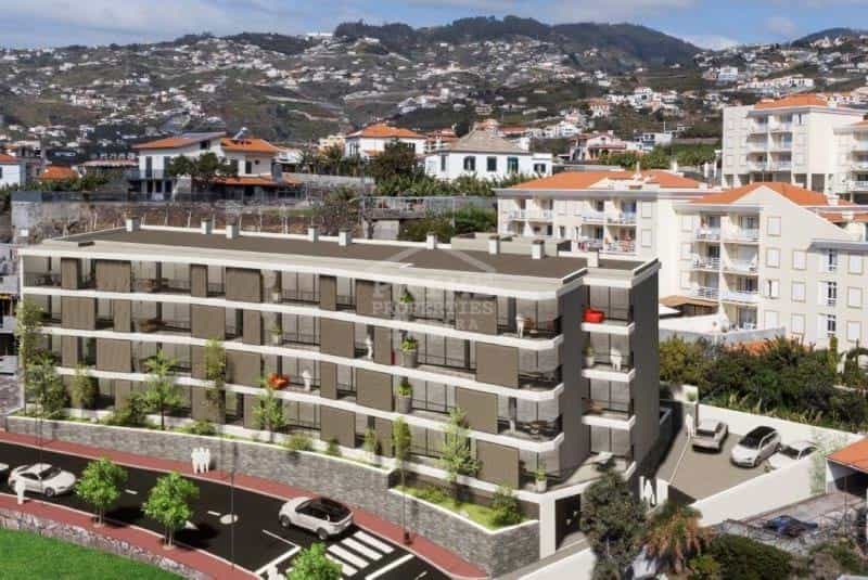 Condominium in Estreitinho, Madeira 10735634