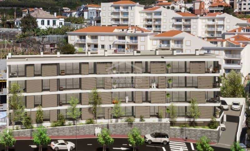 Condominium dans , Madeira 10735634