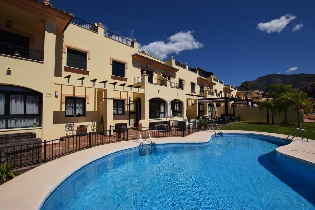 Huis in Las Lagunas de Mijas, Andalucía 10736006
