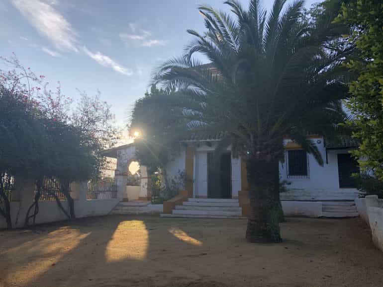Casa nel Tomares, Andalucía 10736198