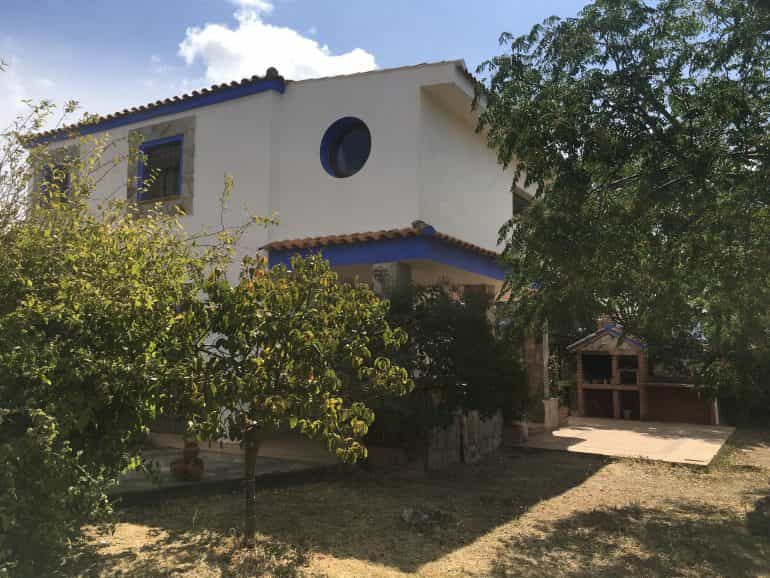House in Arriate, Andalucía 10736201