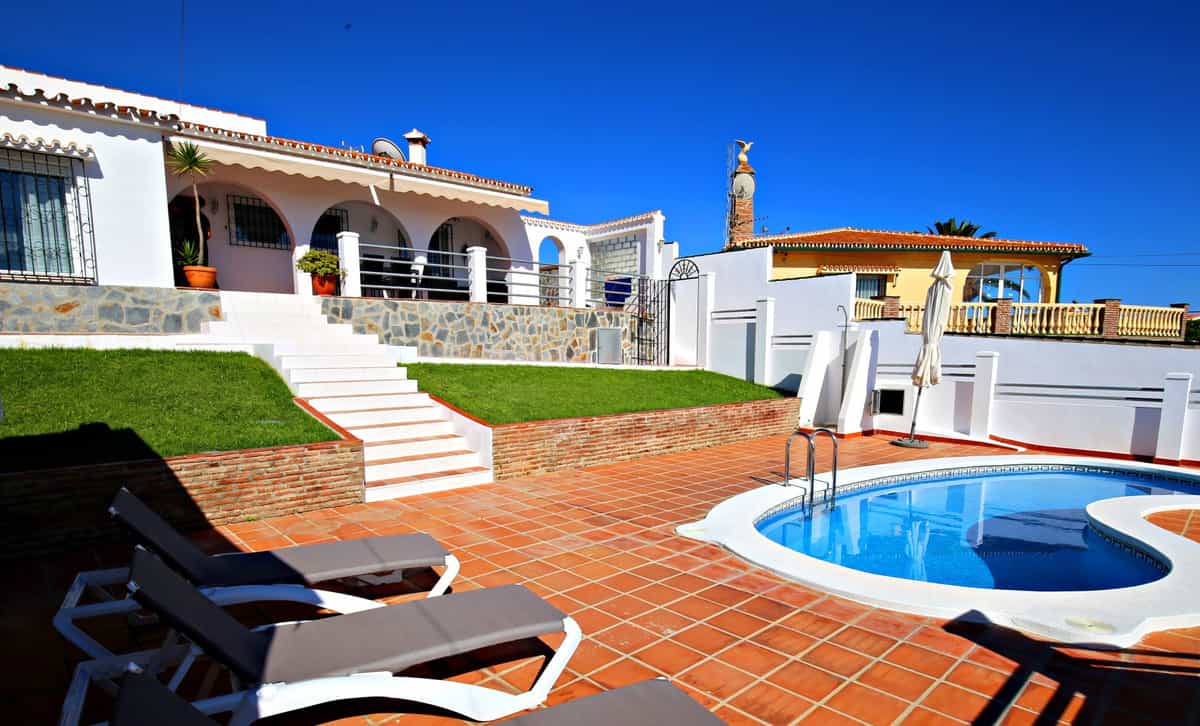 House in La Caleta, Andalusia 10737267