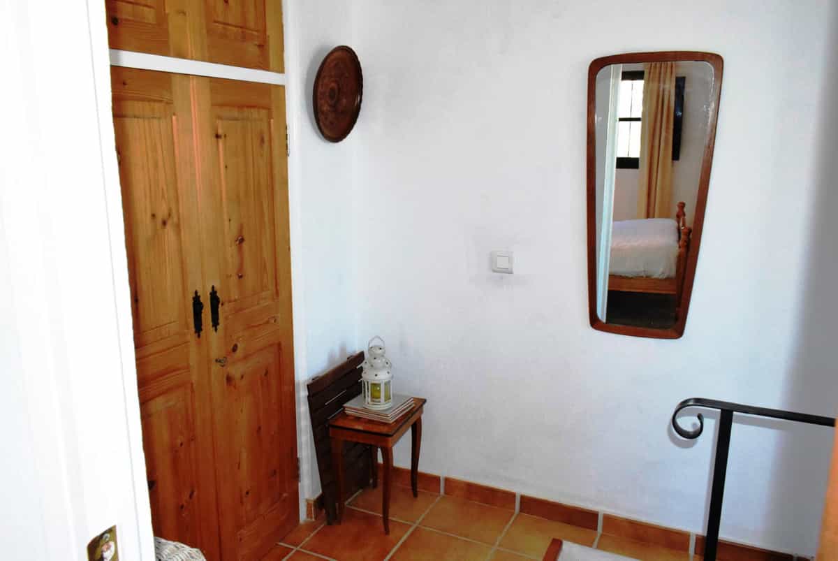 House in Comares, Andalusia 10737370