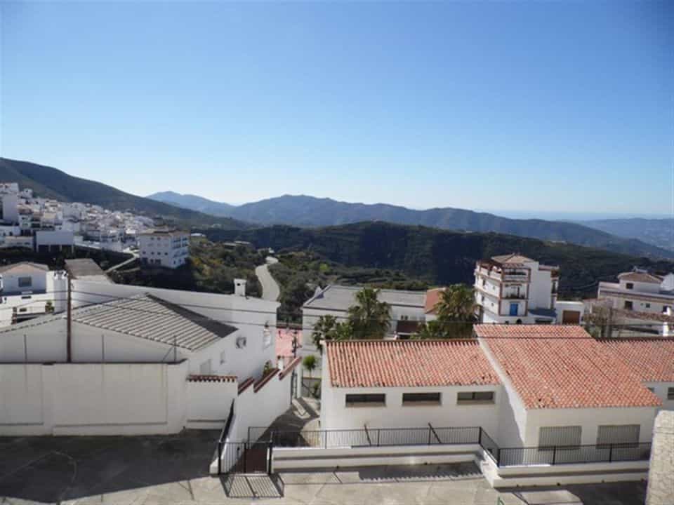 Condominium in Canillas de Aceituno, Andalusië 10737670