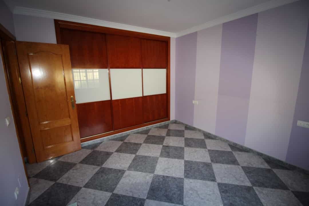Condominium in , Andalucía 10737718