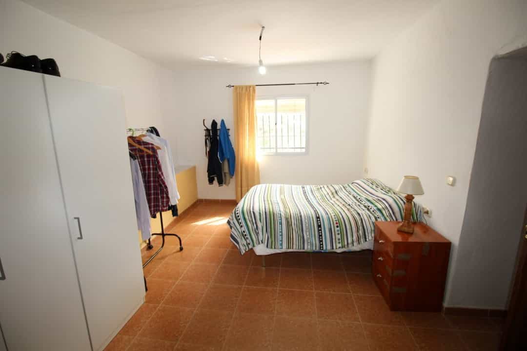 House in Cútar, Andalucía 10737766