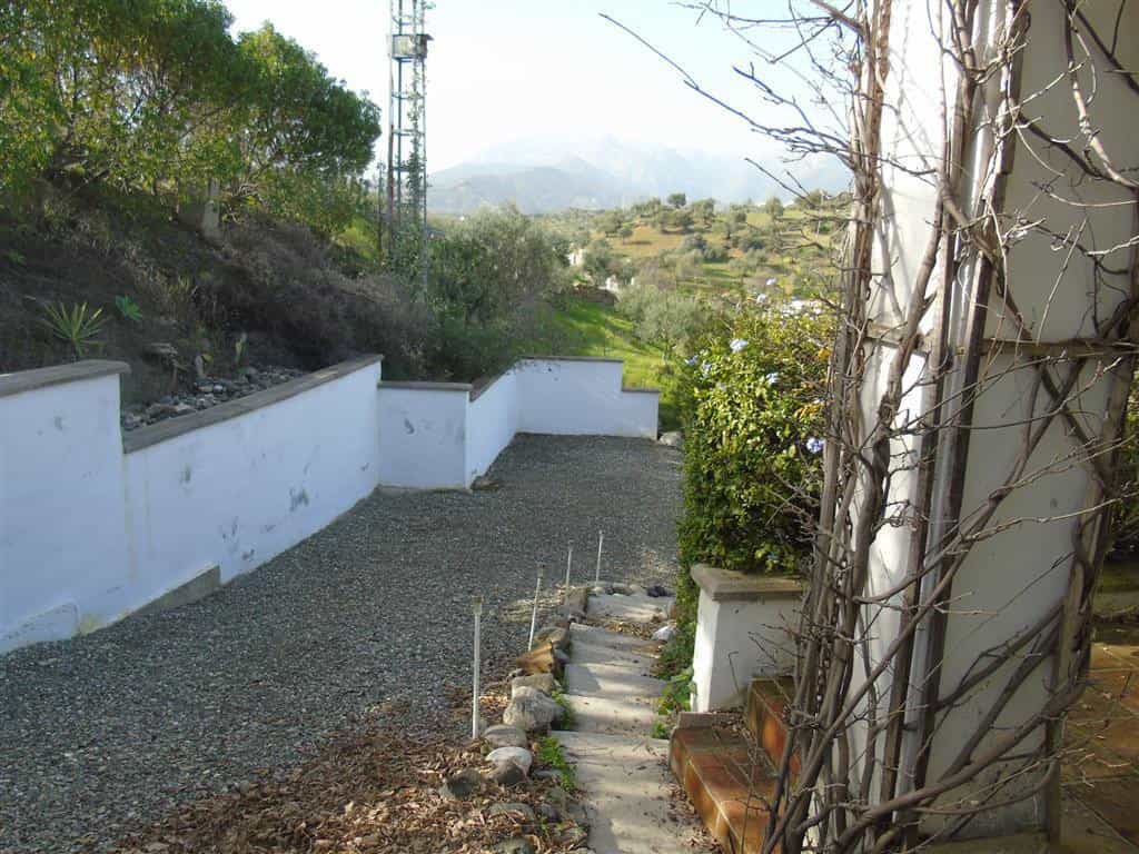 House in Tolox, Andalucía 10737964