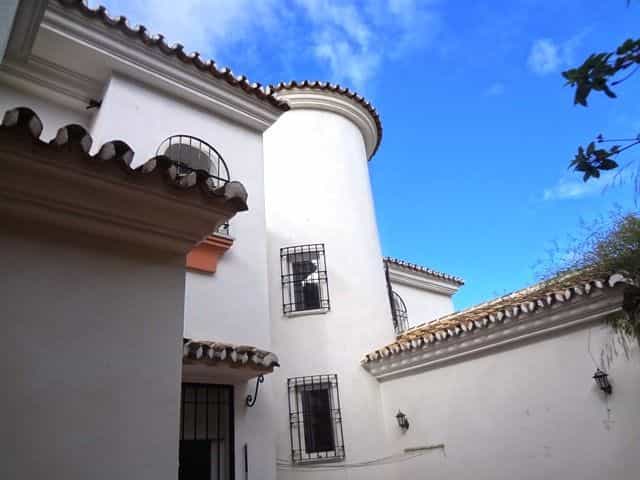 Casa nel Rincón de la Victoria, Andalucía 10738067