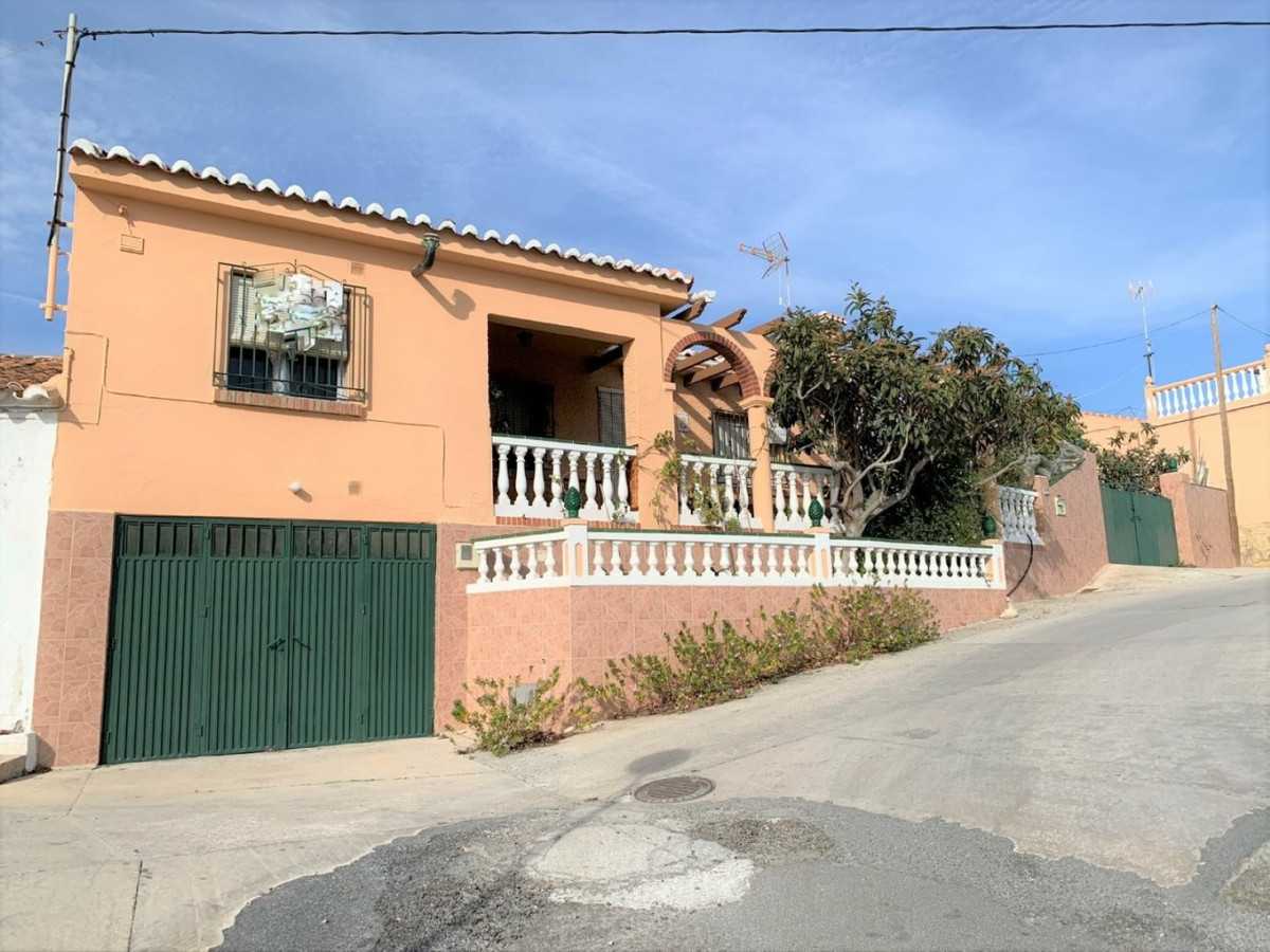 Talo sisään Castillo Bajo, Andalusia 10738436