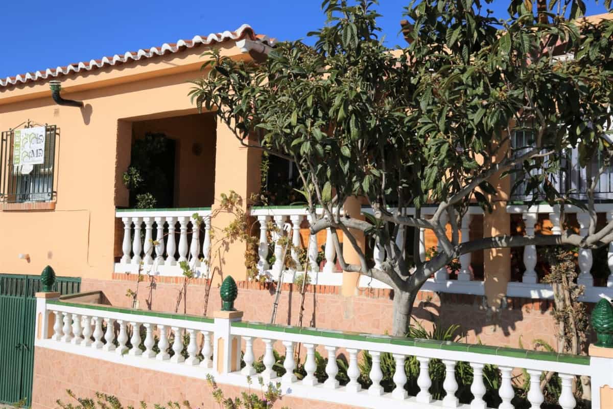 Rumah di Castillo Bajo, Andalusia 10738436