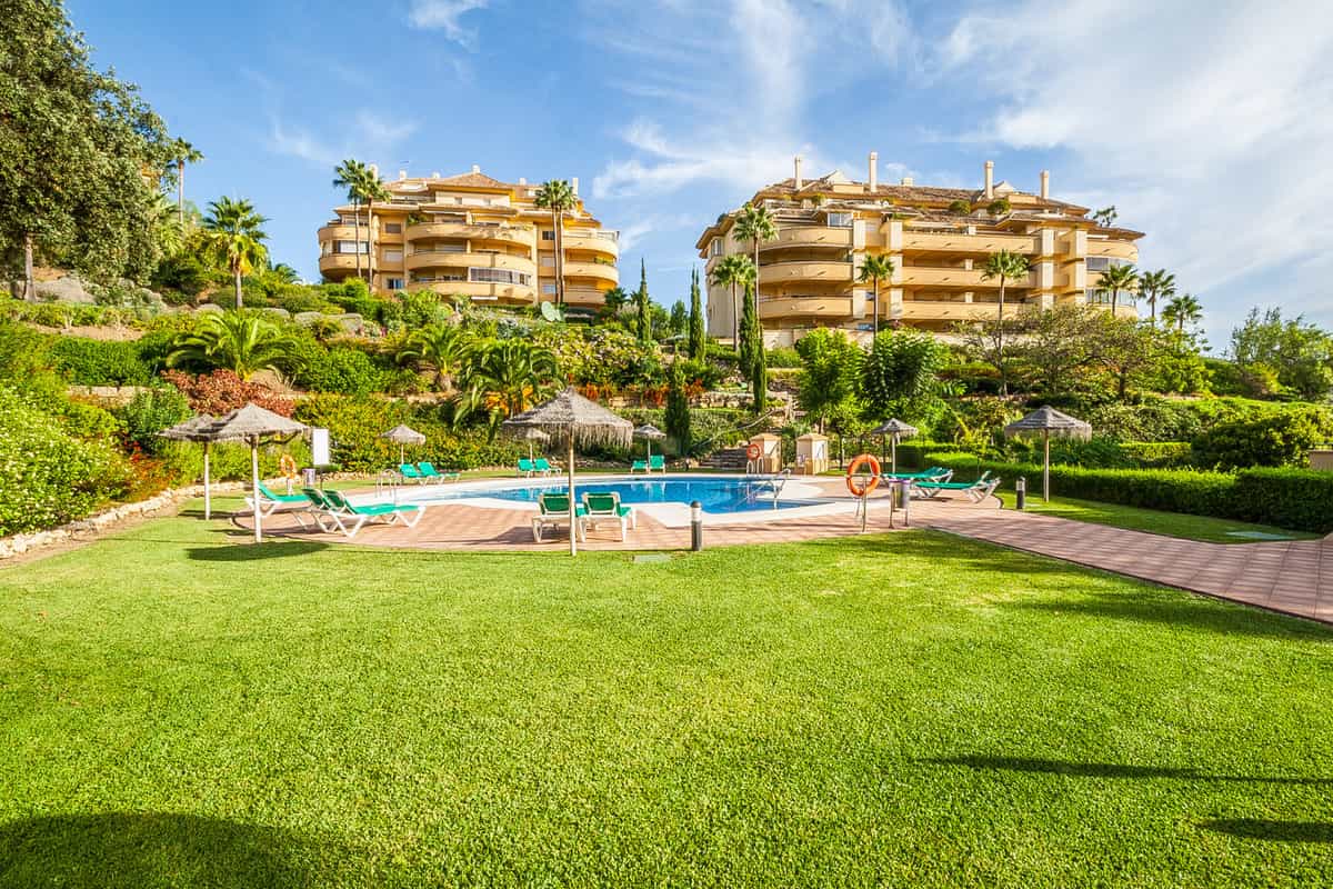 公寓 在 Marbella, Andalucía 10738437