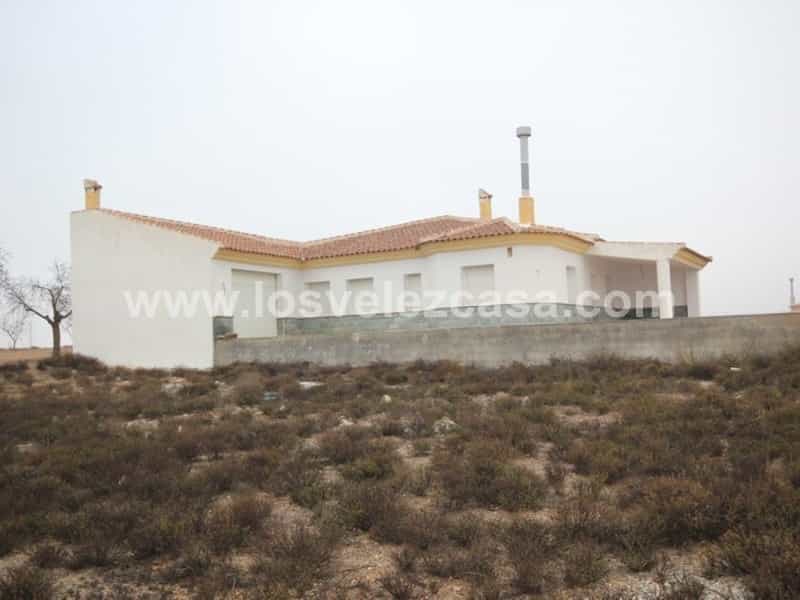 House in Chirivel, Andalusia 10738681