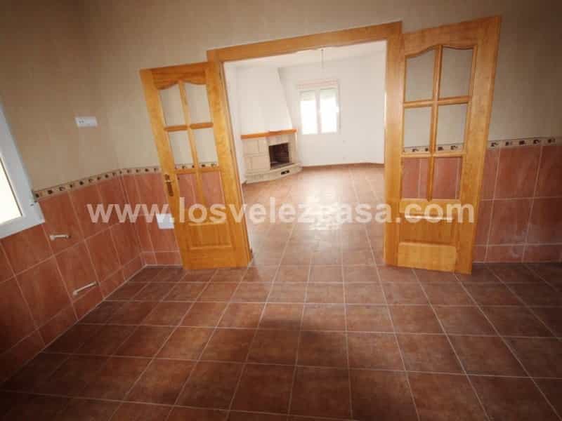 Будинок в Chirivel, Andalucía 10738681