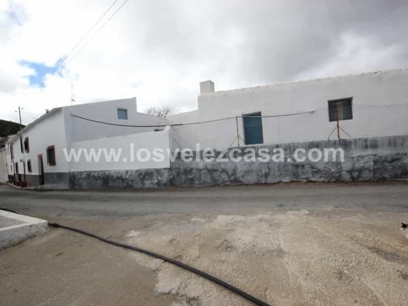 σπίτι σε Velez Rubio, Ανδαλουσία 10738707