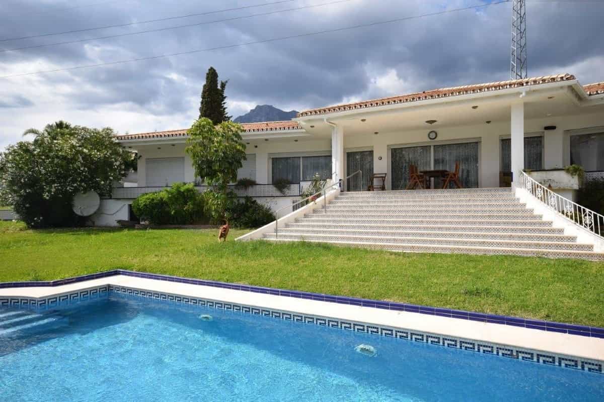 Land in El Angel, Andalusia 10739000
