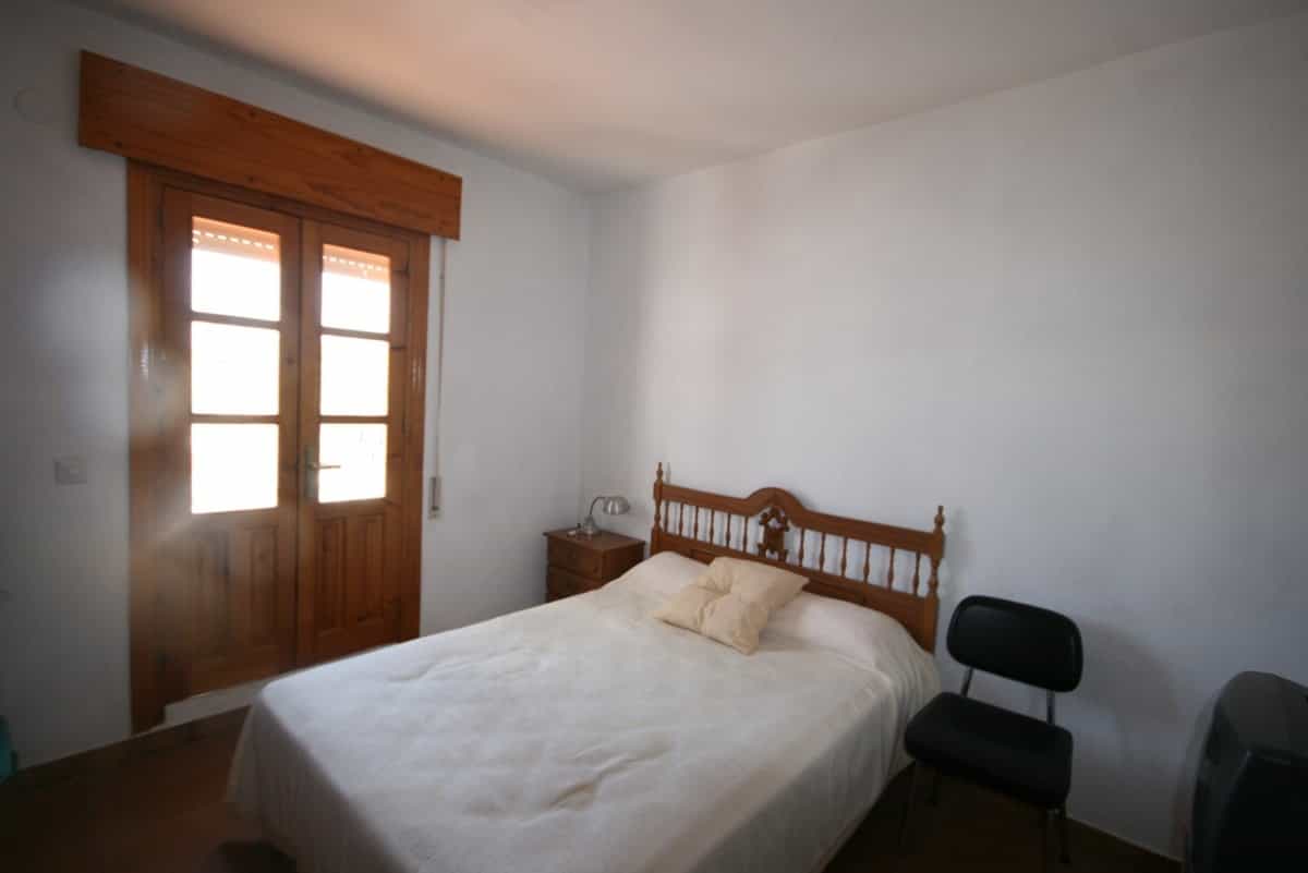 公寓 在 Tolox, Andalucía 10739081