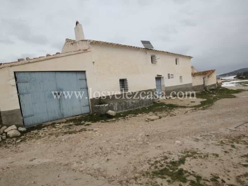 房子 在 Vélez-Blanco, Andalucía 10739102