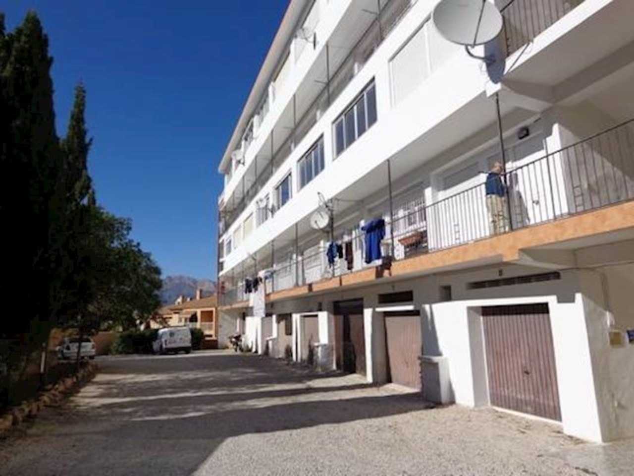 Condominium in Chinchilla de Monte Aragon, Castille-La Mancha 10739344