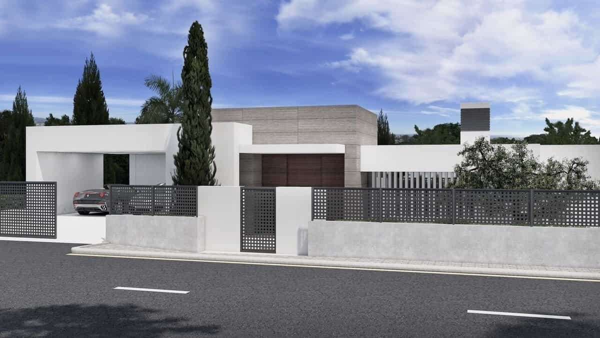 House in Estepona, Andalucía 10739532