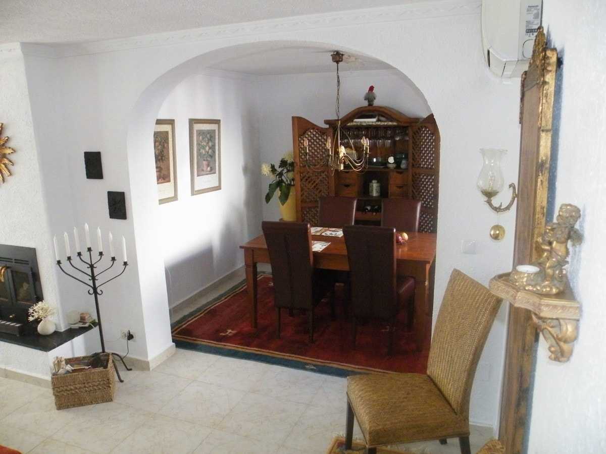Rumah di Fuengirola, Andalusia 10740027
