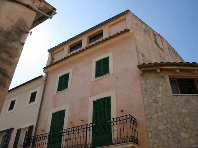 House in Mancor de la Vall, Balearic Islands 10740860