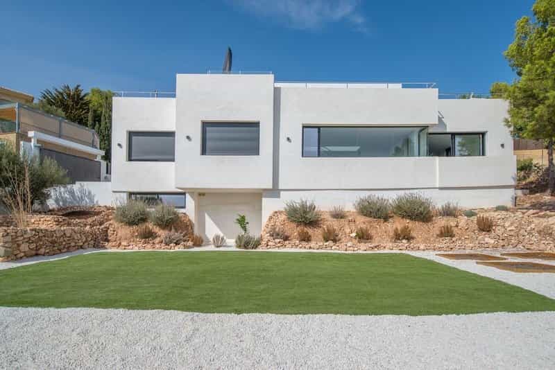 House in Malaga, Andalusia 10742101
