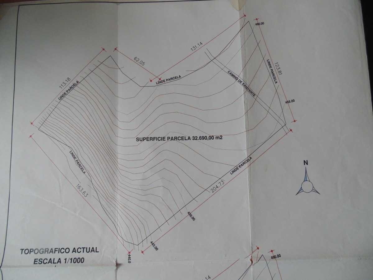الأرض في كاسارابونيلا, الأندلس 10742748